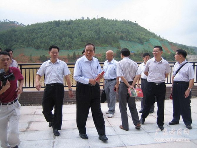 图片说明