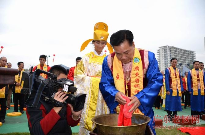 图片说明