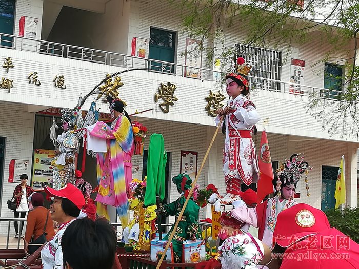 图片说明