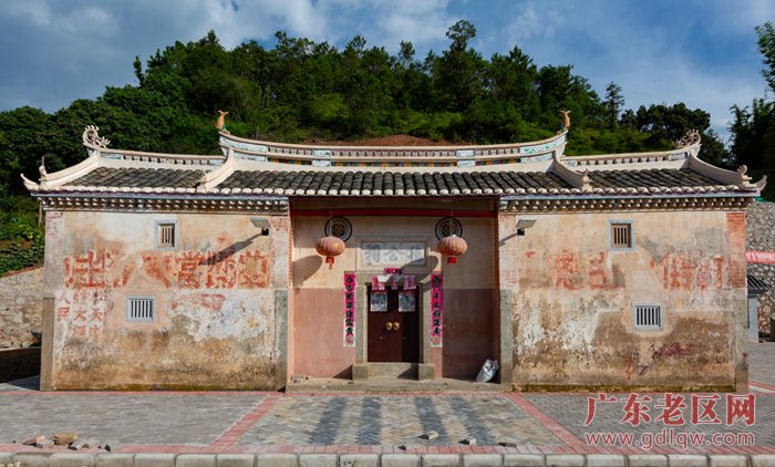 图片说明