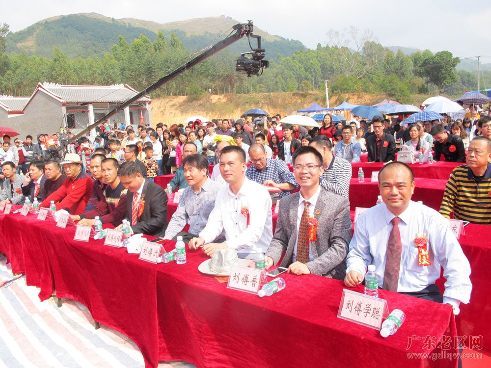 图片说明