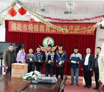图片说明