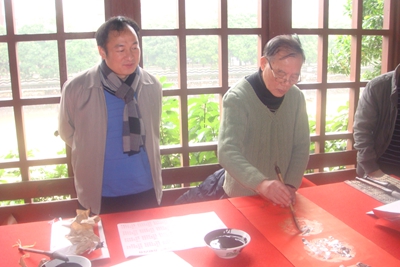 图片说明