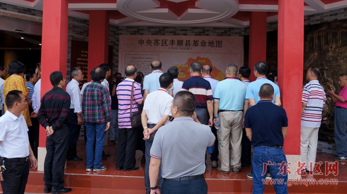 图片说明