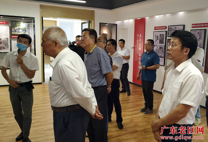 图片说明