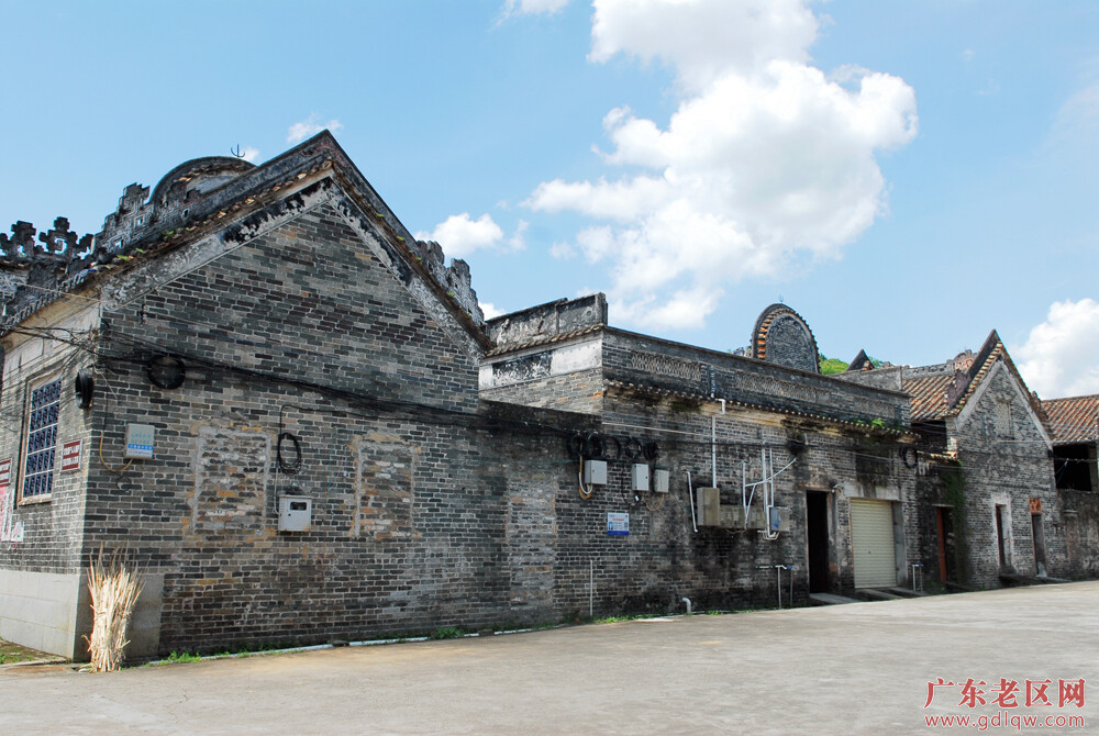 广宁里仁村古建筑(谭扬汉摄).JPG