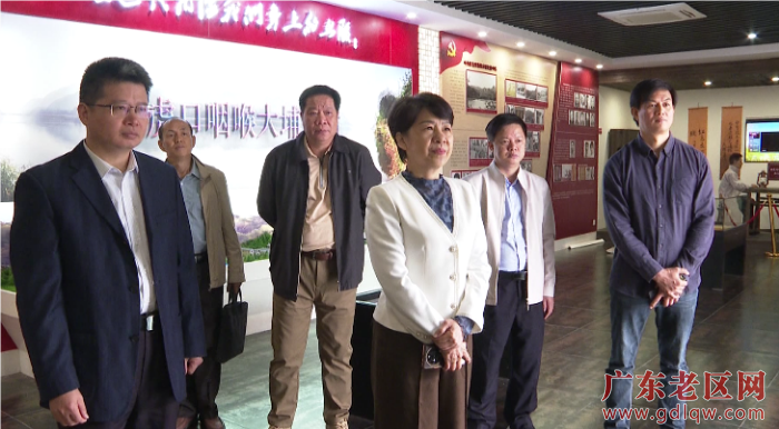 蔡雪嫦带队开展市政协重点提案督办调研2.png