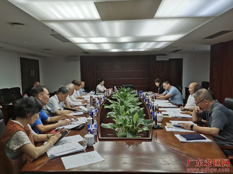 6月11日，陈开枝率队走访广东省文化和旅游厅，与省文旅厅党组成员、副厅长、省文物局局长龙家有等座谈交流.png