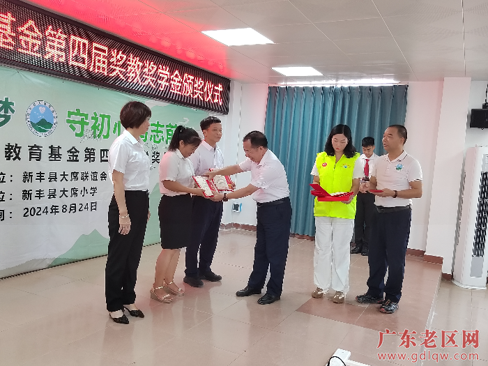 活动现场。潘俊才摄 (2).jpg