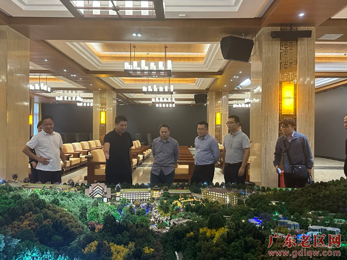 经律论景区2.jpg