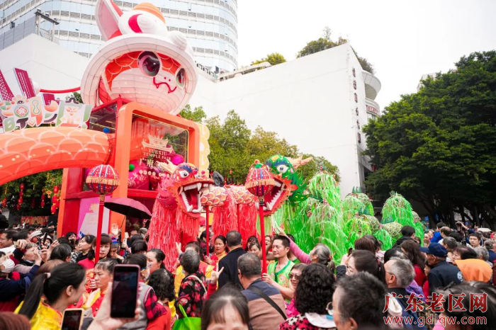 大埔县省级非遗项目——龙舞（花环龙）参加广府庙会开幕展演暨民俗文化活动3.jpeg