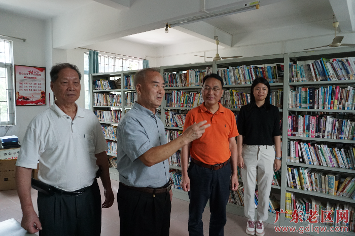 3镇图书馆.jpg