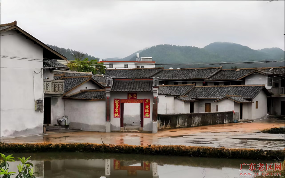 3.中共闽西南潮梅特委第六次执委扩大会议旧址——蛟花堂.png
