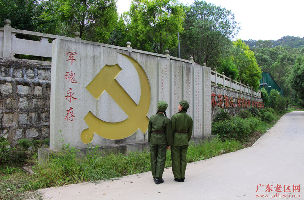 《军魂永存》(邢少林)1.png
